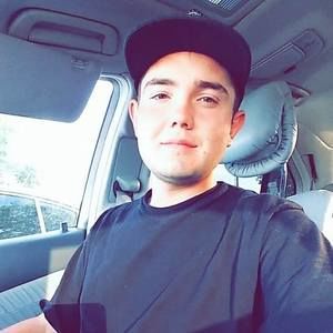 Meet your Posher, Aaron